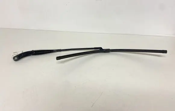 Opel Astra K Windshield/front glass wiper blade 97036203