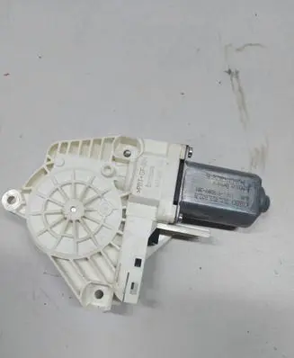 Audi Q5 SQ5 8R Front door window regulator motor 8K0959802B 11420250106 1101919809201