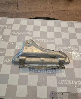 Porsche Macan (95B) Heat shield in engine bay 946111338 94611133830