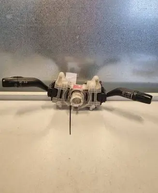 Mazda 6 Wiper turn signal indicator stalk/switch GJ6R17D294