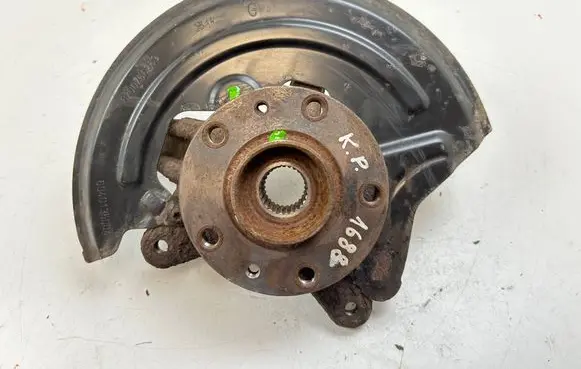 Renault Kangoo II Front wheel hub