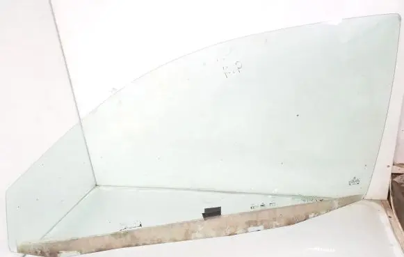 Volkswagen Golf IV Front door window/glass (coupe) 43R001352 AS2