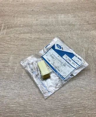 Ford Ecosport Fuse 4048551 XS2114A094AA 32V60A