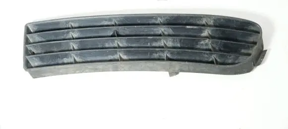 Audi A6 S6 C4 4A Front bumper lower grill 4A0807345J