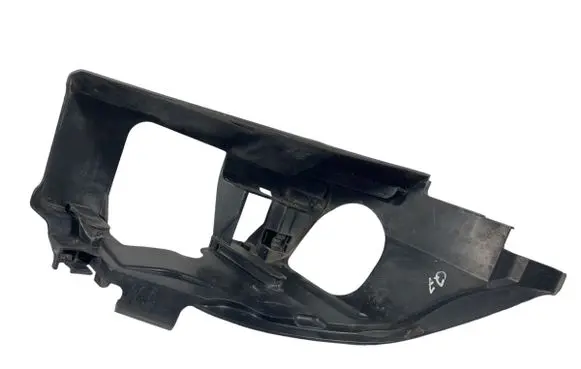 Audi Q7 4L Headlight/headlamp mounting bracket 