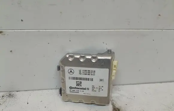 Windshield/windscreen camera