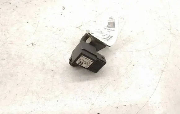 Mercedes-Benz E W210 Air pressure sensor 0105429917 A0105429917