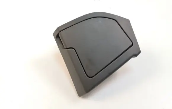 Cup holder front
