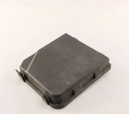 Nissan X-Trail T32 Fuse box cover CAV2