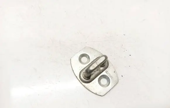 Lexus RX 300 Front door lock loop/hook striker 