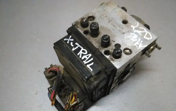 Nissan X-Trail T30 ABS Pump 2Z02E0290 47600AR005 H2Y270427