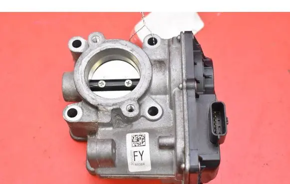 Renault Clio I Throttle body valve H8201171233
