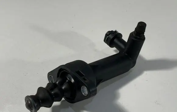 Volkswagen Golf Plus Clutch slave cylinder 6Q0721261F