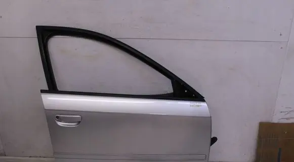 Audi A8 S8 D3 4E Rear door