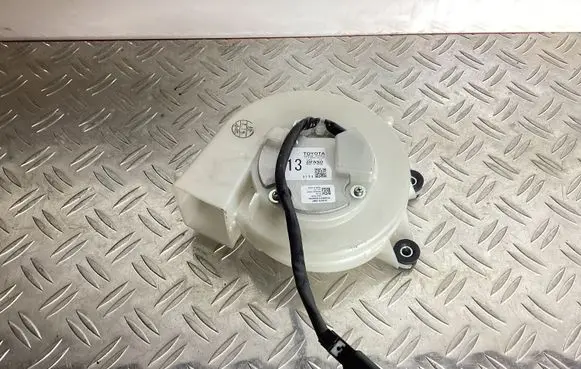 Lexus RX 450H Hybrid/electric vehicle battery fan G923048060 1173006132