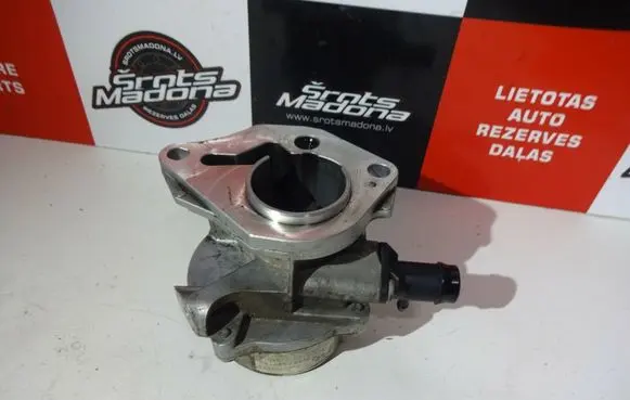 Dacia Dokker Vacuum pump 8201005306