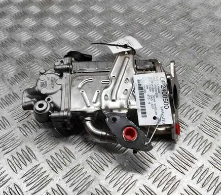 Mercedes-Benz E W238 EGR valve cooler A6541409100