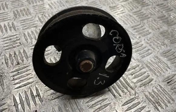 Opel Corsa D Water pump