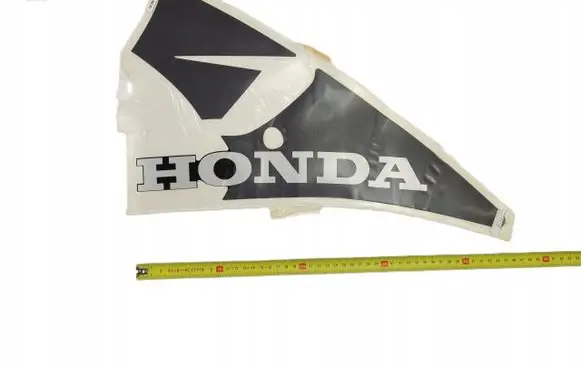 Honda Legend III KA9 Manufacturer badge logo/emblem 64307-MBW-D20ZB