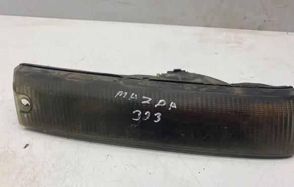 Mazda 323 Front indicator light 21061311