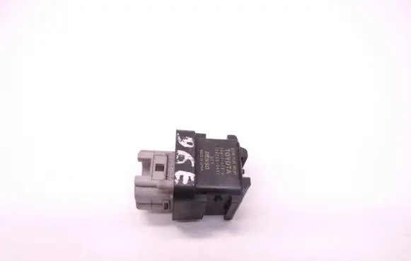 Lexus IS 220D-250-350 Glow plug pre-heat relay 2861067010 1567000671 D96
