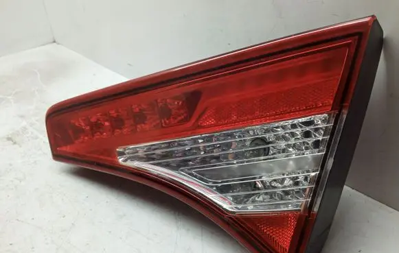 KIA Optima Tailgate rear/tail lights 92404