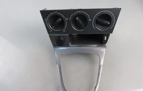 Pontiac Vibe Interior fan control switch 