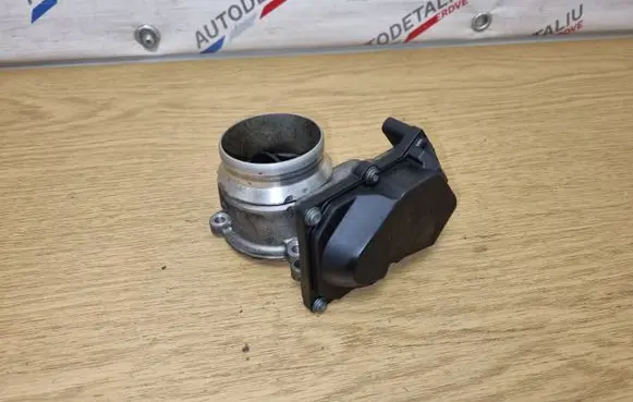 BMW 5 F10 F11 Throttle valve 7806231