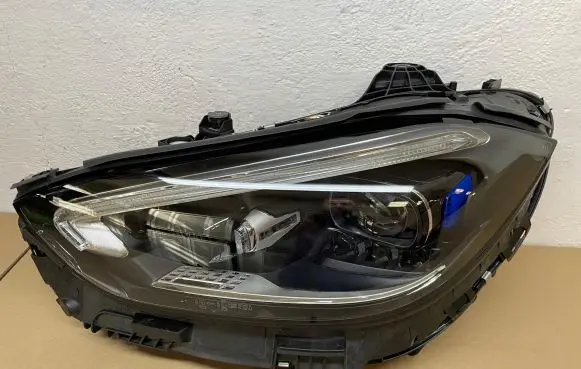 Mercedes-Benz C W206 Headlight/headlamp W2069067903