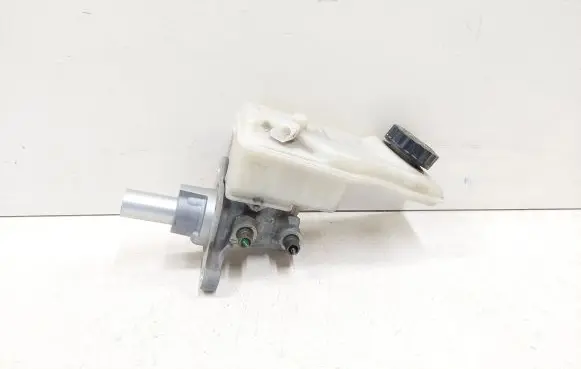 Renault Megane II Master brake cylinder 0204051266