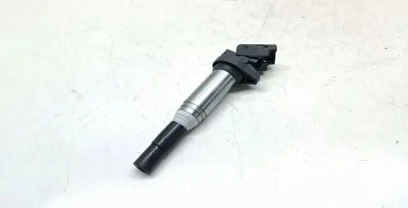 BMW 3 E92 E93 High voltage ignition coil 7559842