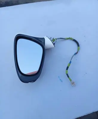 Lexus CT 200H Front door electric wing mirror E13027486