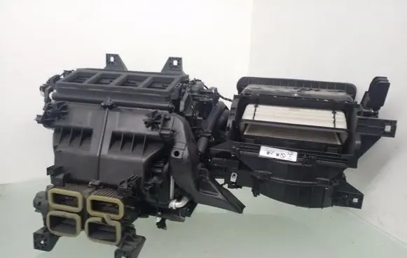 Interior heater climate box assembly