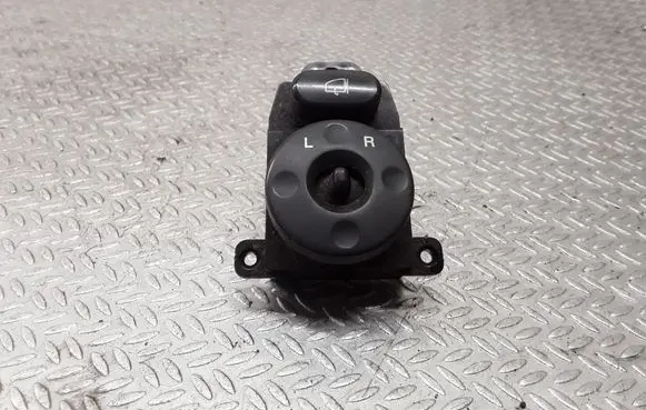KIA Carens II Wing mirror switch 202005064