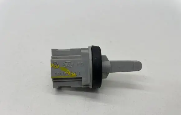 Volkswagen Jetta V Interior temperature sensor 1K0907543A