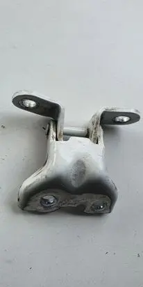 KIA Rio Front door lower hinge 
