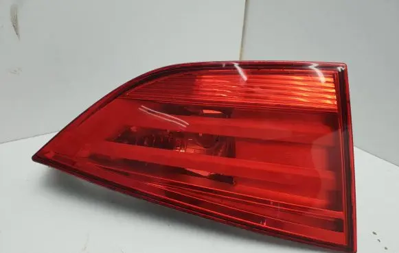 BMW X1 E84 Tailgate rear/tail lights 2992479 03427600 1030111021