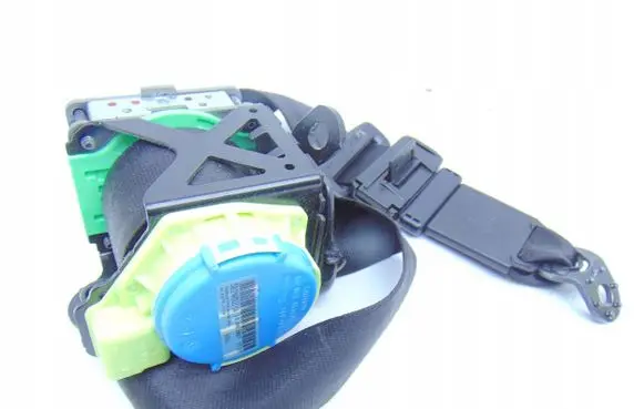 Audi TT TTS Mk2 Front seatbelt 8J8857705