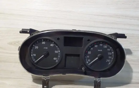 Renault Trafic II (X83) Speedometer (instrument cluster) P8200283194D 281123748 281177147