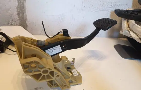 Brake pedal
