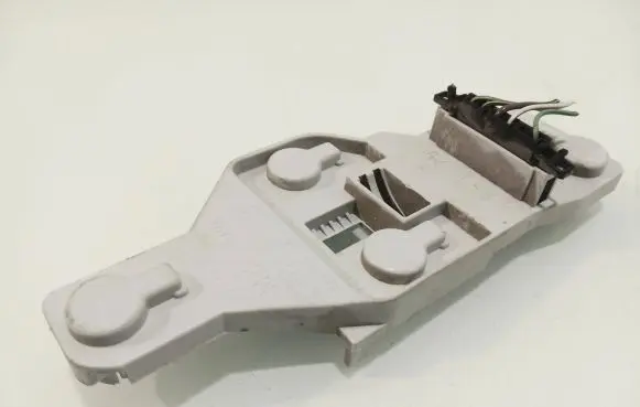 Skoda Octavia Mk2 (1Z) Tail light bulb cover holder 1Z9945258