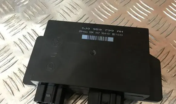 Volkswagen PASSAT B5 Comfort/convenience module 1j0959799ah