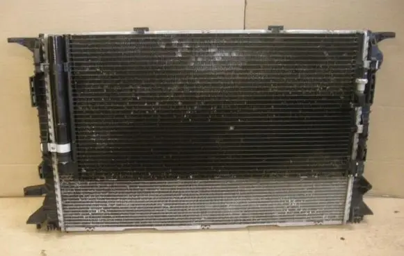 Audi A4 S4 B8 8K Coolant radiator 8k0121251h
