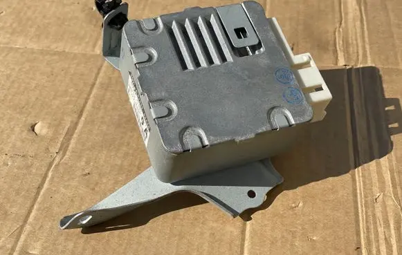 Toyota Yaris Power steering control unit/module 8965052420