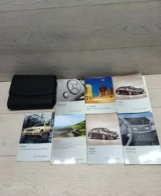 Mercedes-Benz E W212 Owners service history hand book