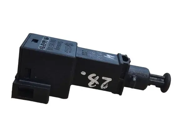 Volkswagen Golf IV Brake pedal sensor switch 1J0945511A