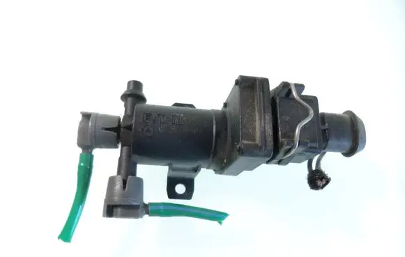 Mercedes-Benz C W202 Turbo solenoid valve A2028000178