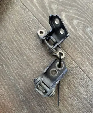 Renault Symbioz Rear door hinge set 4150R