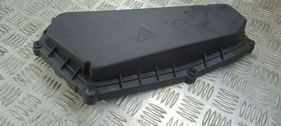 BMW 3 F30 F35 F31 Fuse box cover 8509914