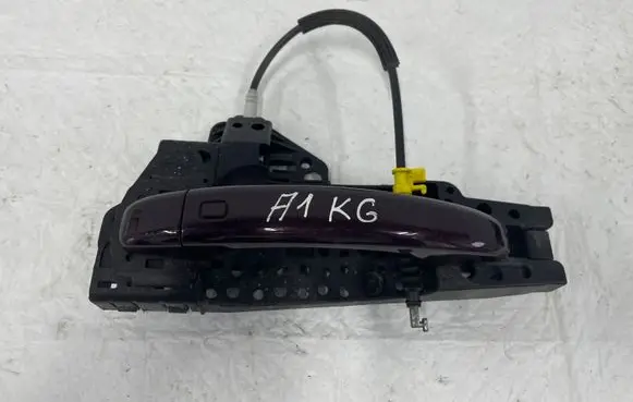 Audi A1 Rear door exterior handle 8T0837885B